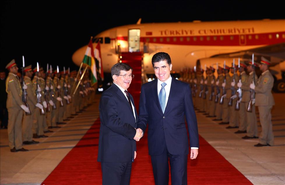 Başbakan Davutoğlu Erbil'e geldi