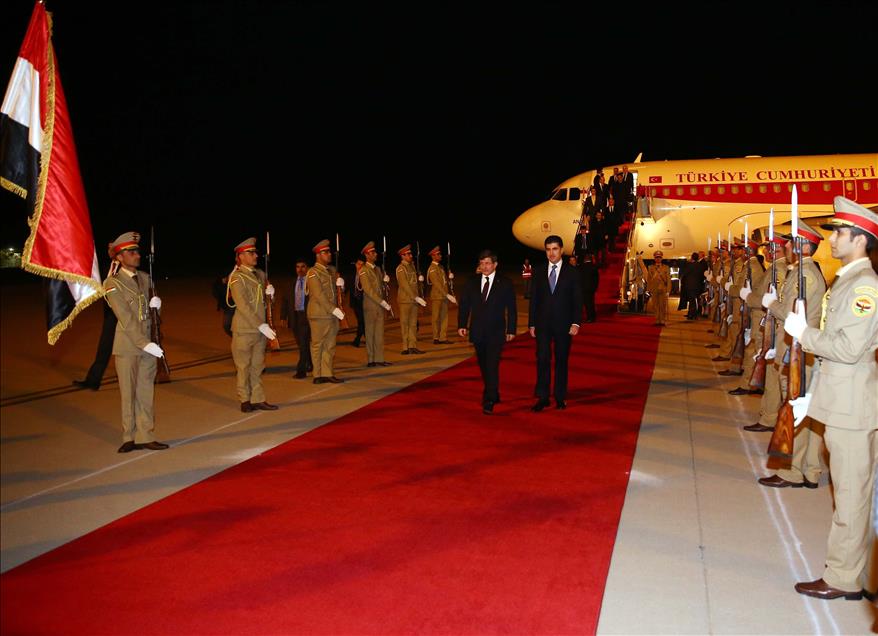 Başbakan Davutoğlu Erbil'e geldi