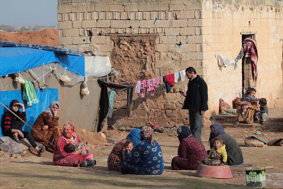 IŞİD'den kaçan Suriyeli Kürtler