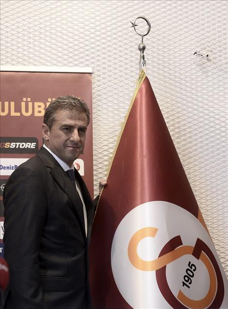 Galatasaray teknik direktörü Hamza Hamzaoğlu