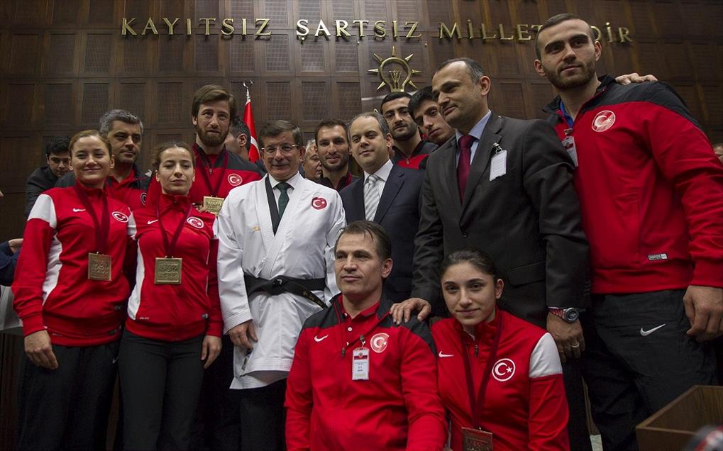 AK Parti Genel Başkanı ve Başbakan Ahmet Davutoğlu