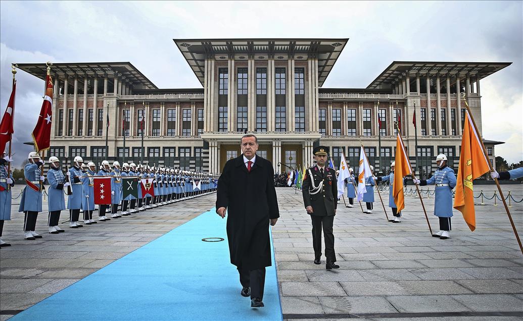 Turkish President Erdogan welcomes his Russian counterpart Putin