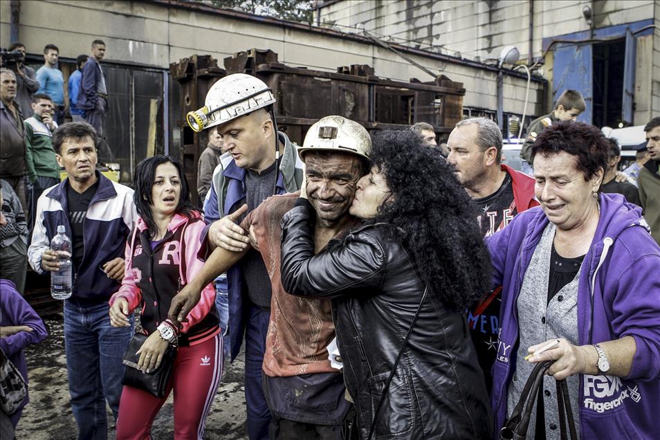 34 miners trapped alive in Bosnia coal mine in Zenica