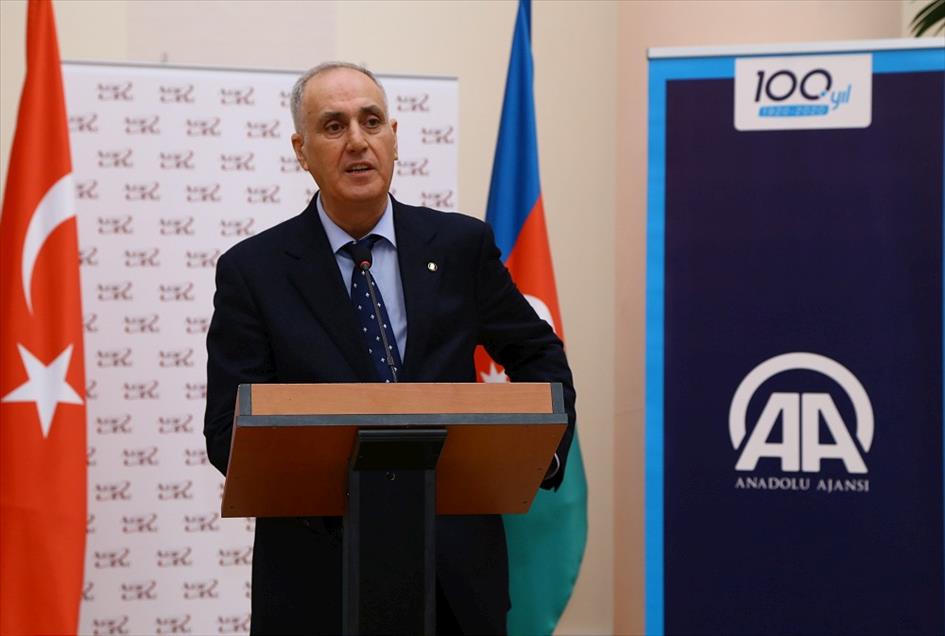 AA ve AzerTac'dan Haydar Aliyev Fotoğraf Sergisi