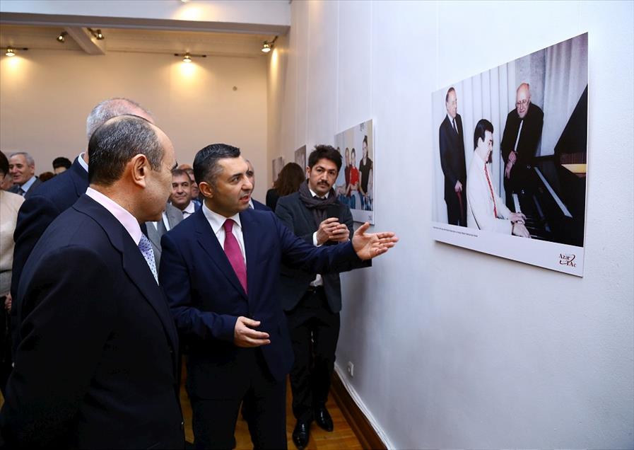 AA ve AzerTac'dan Haydar Aliyev Fotoğraf Sergisi