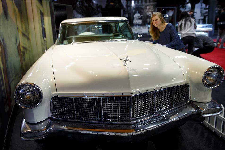 Graceland Exhibition Opens With Elvis At The O2