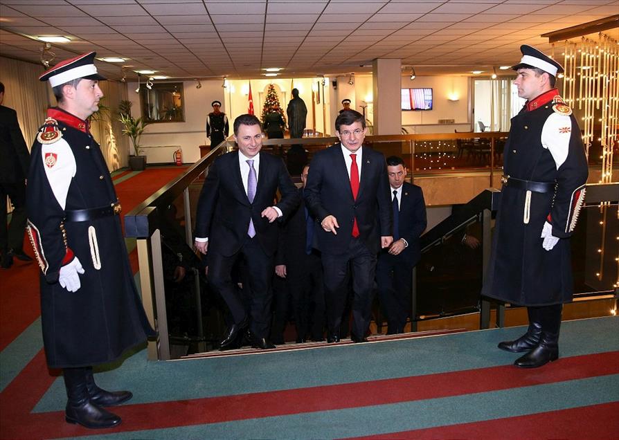 Başbakan Davutoğlu, Makedonya'da