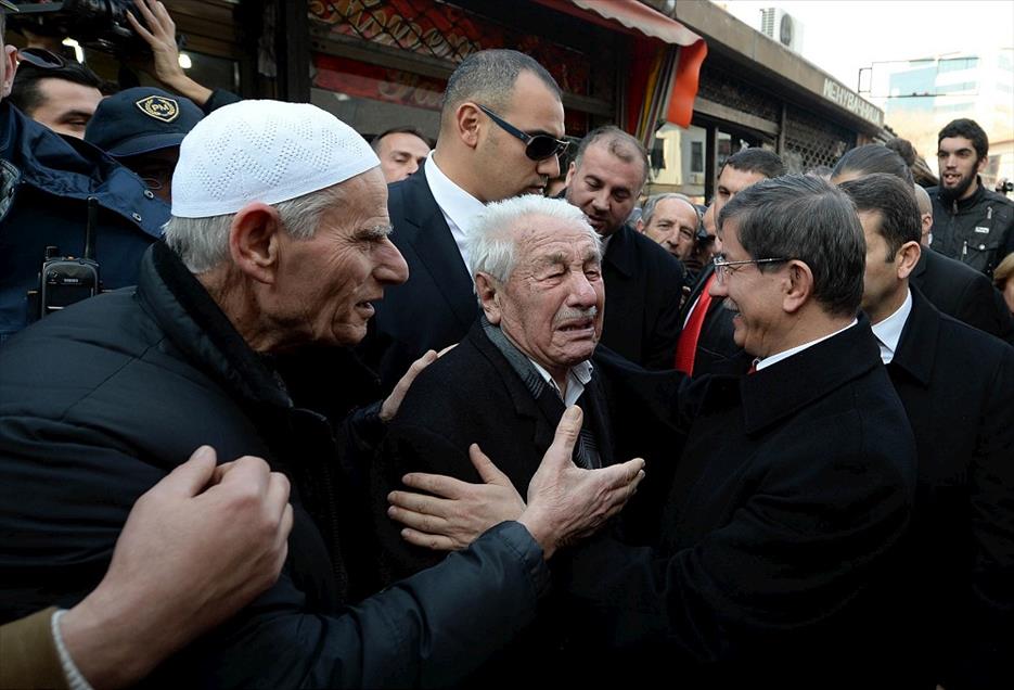 Başbakan Davutoğlu Makedonya'da
