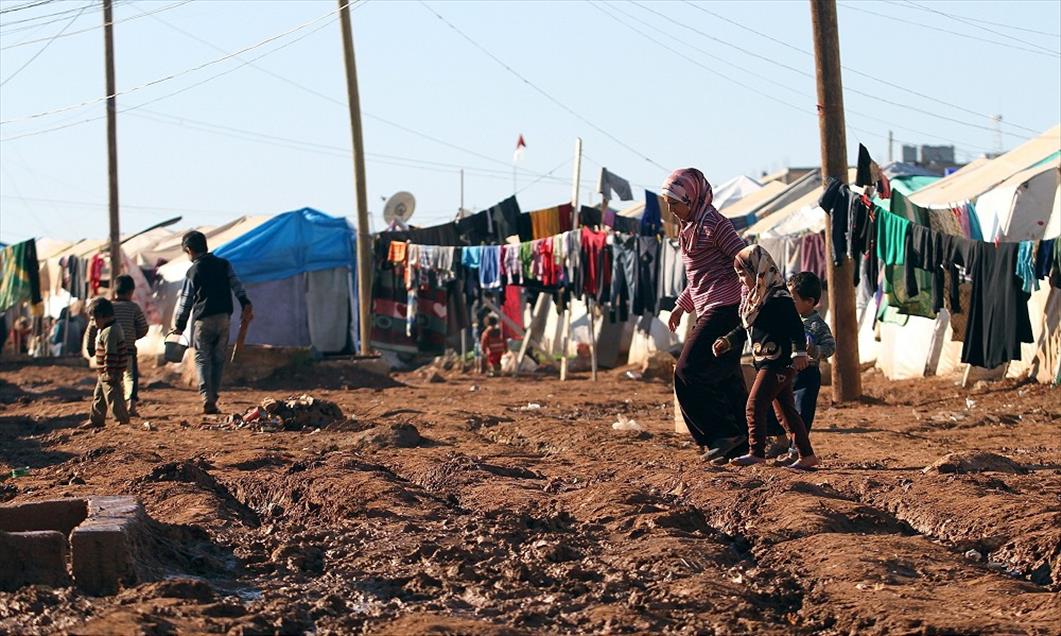 Suriye'deki çadır kentlerde "yaşam şavaşı"