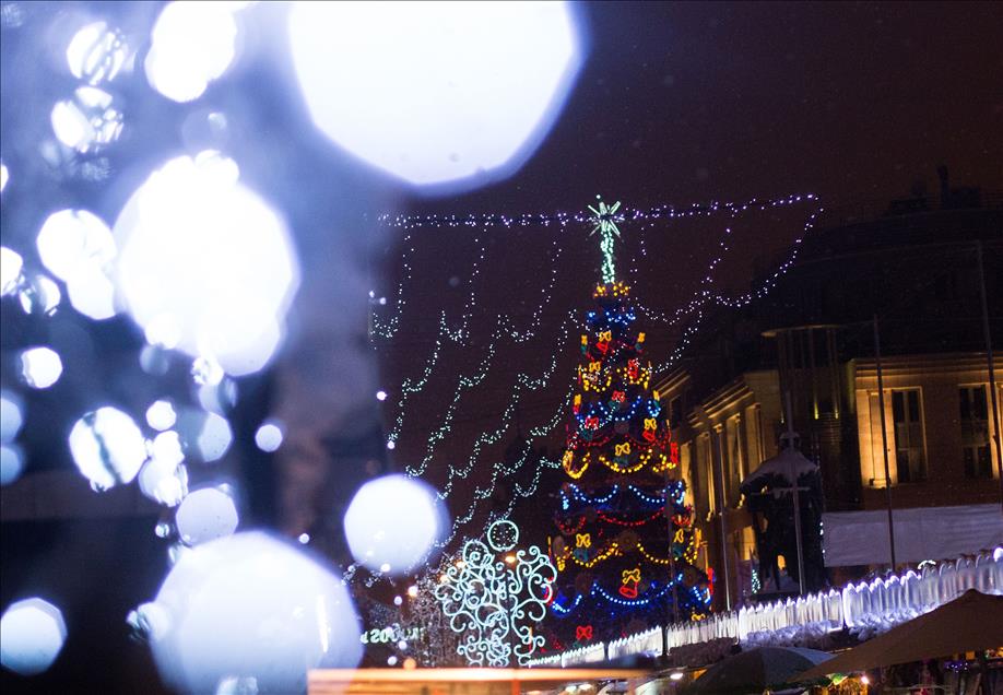 New year preparations in Saint-Petersburg