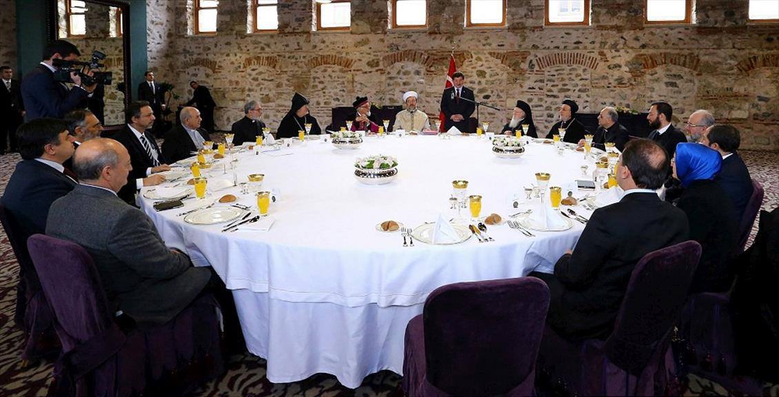 Başbakan Davutoğlu İstanbul'da
