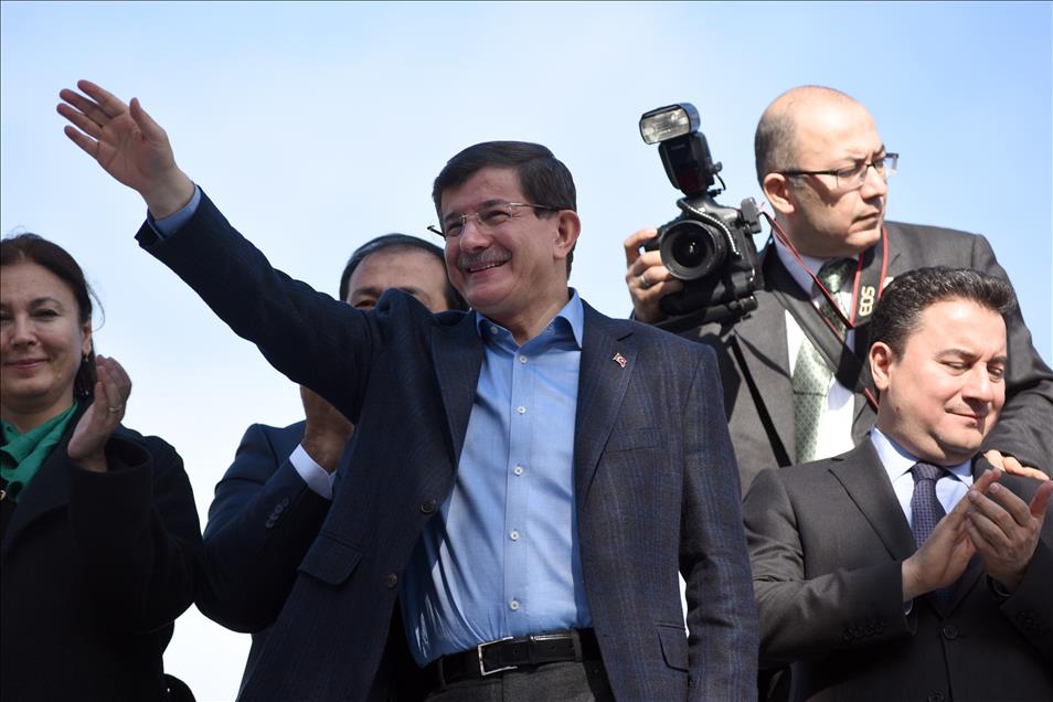Başbakan Ahmet Davutoğlu, Mersin'de