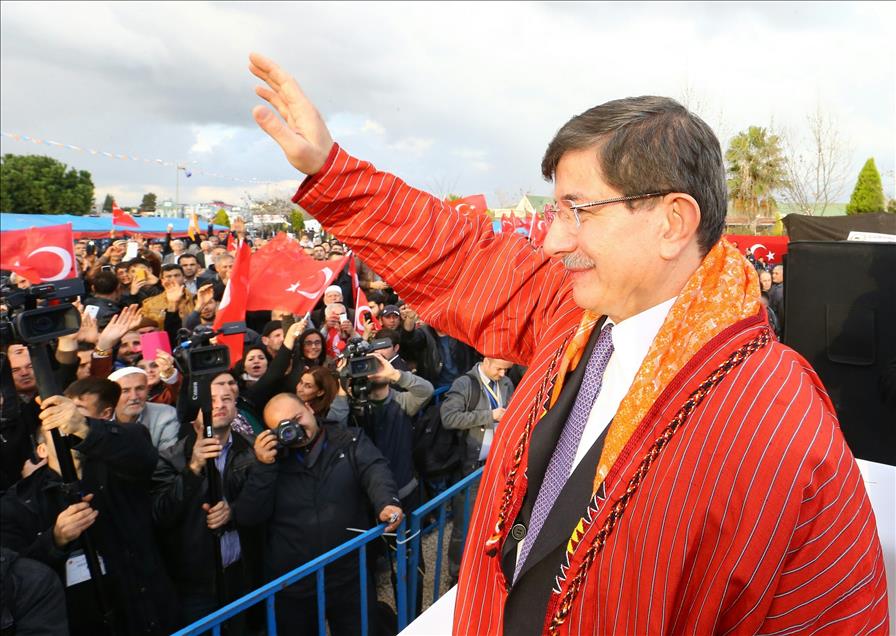 Başbakan Davutoğlu Osmaniye'de