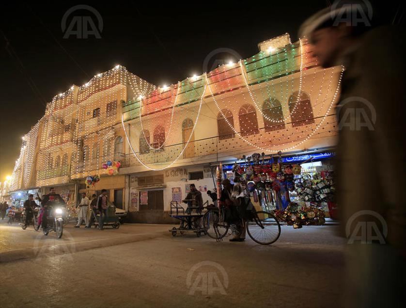 Muslims around the world celebrate Mawlid al Nabi: Festive atmosphere in Pakistan and Morocco