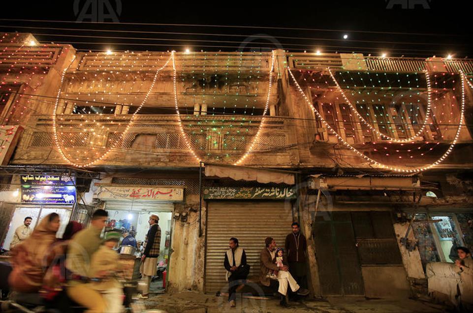 Muslims around the world celebrate Mawlid al Nabi: Festive atmosphere in Pakistan and Morocco