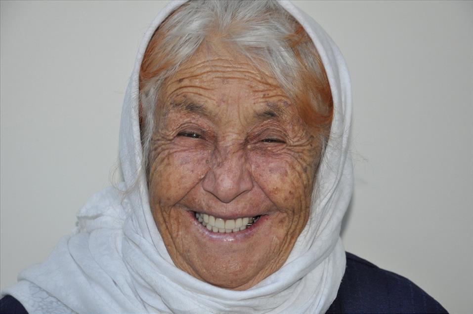 ''Çocuğum sağ olsaydı da dişsiz gezseydim''