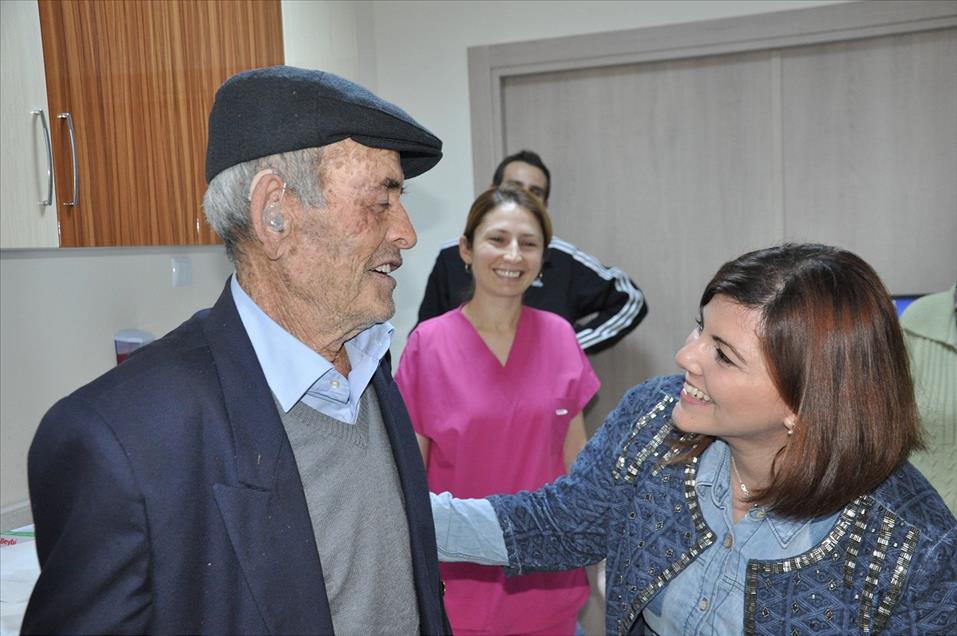 ''Çocuğum sağ olsaydı da dişsiz gezseydim''