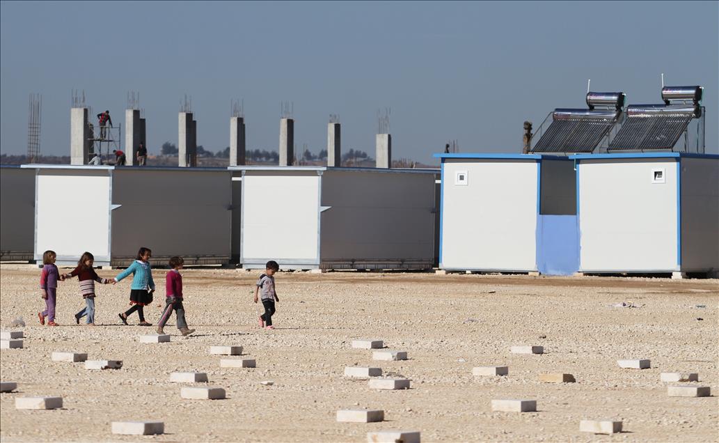 İHH'dan Suriye'ye konteyner kent