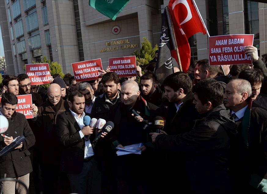 Charlie Hebdo karikatürlerinin yayınlanmasına tepki