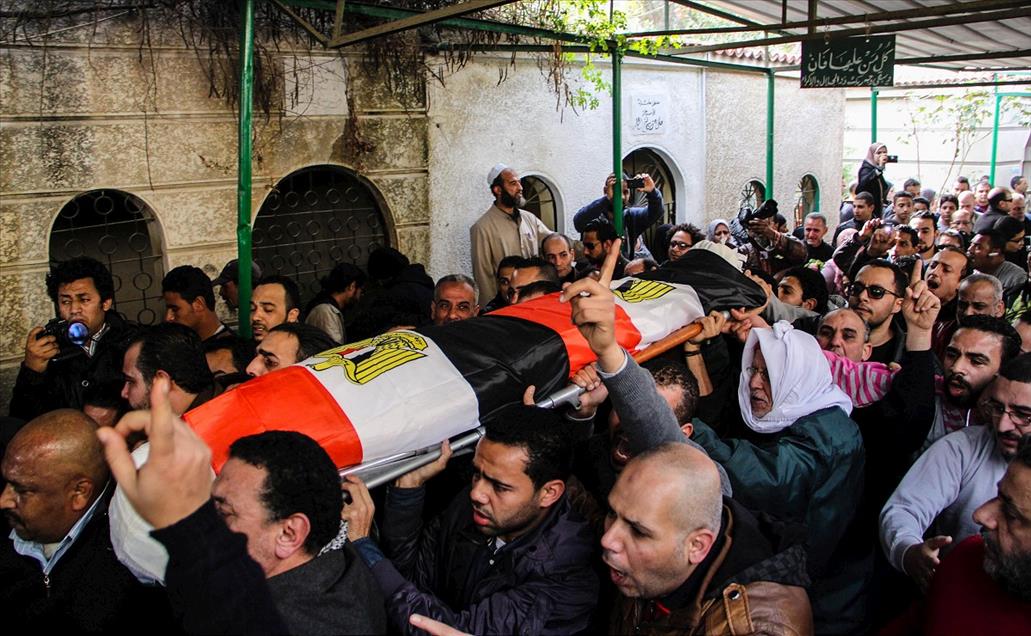 Mısır'da gösterilerde hayatını kaybeden Şeyma Sabbağ'ın cenaze töreni