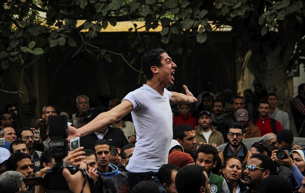 Mısır'da gösterilerde hayatını kaybeden Şeyma Sabbağ'ın cenaze töreni