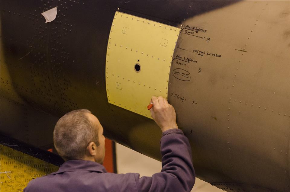 Türkiye'nin askeri hava araçları bakım merkezi tanıtıldı
