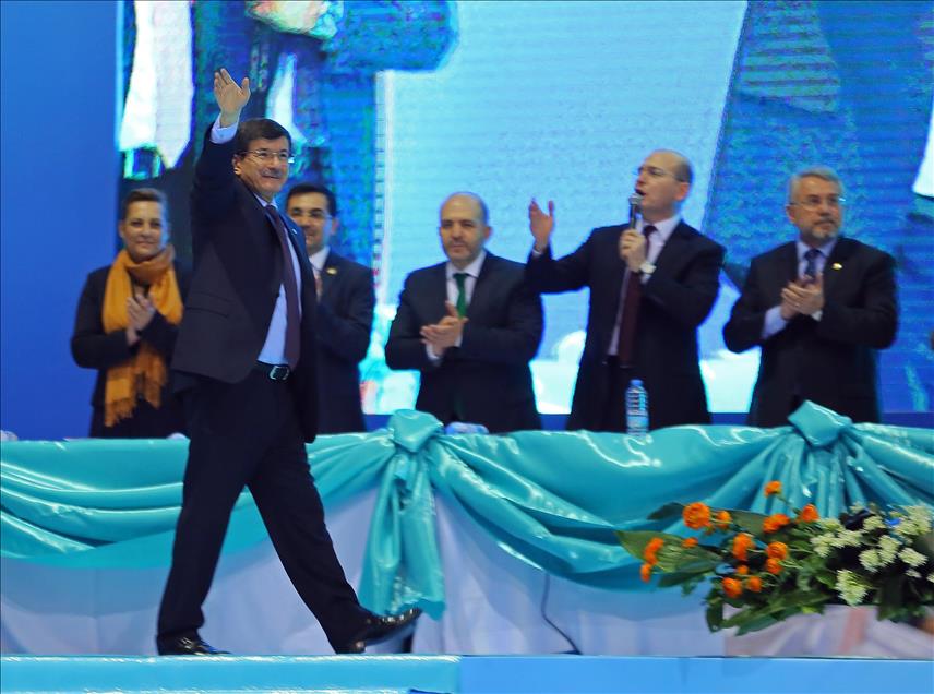 Başbakan Davutoğlu, İzmir’de