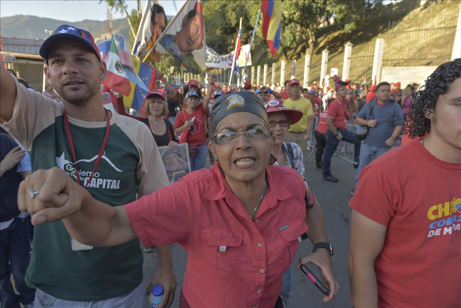 Venezuelans hold a parade on the 23rd anniversary of coup attempt in ...