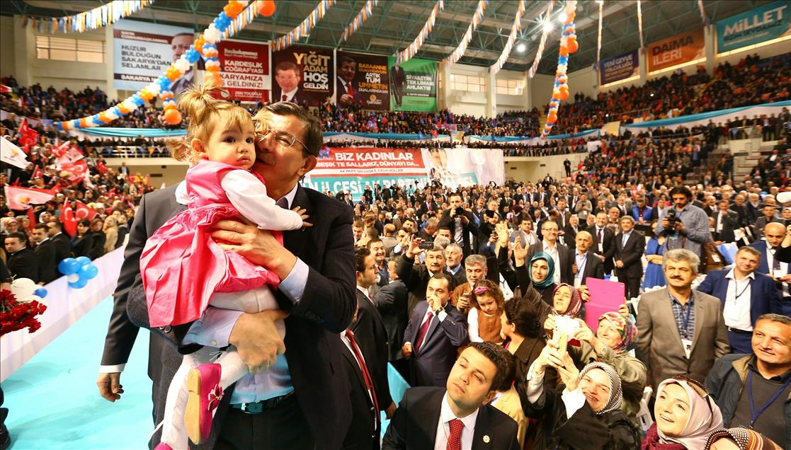 AK Parti Genel Başkanı ve Başbakan Davutoğlu, Sakarya'da 