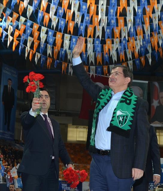 AK Parti Genel Başkanı ve Başbakan Davutoğlu