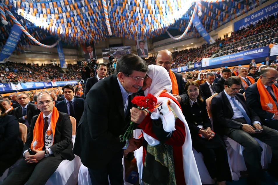 Başbakan Davutoğlu, Kocaeli'de