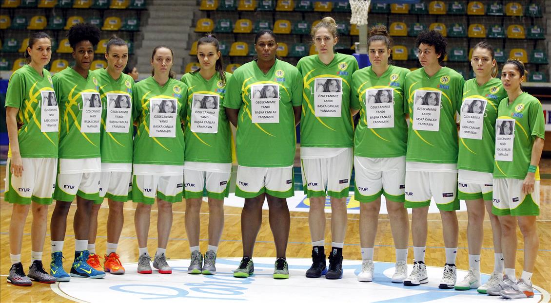Spor dünyası da Özgecan'a duyarsız kalmadı