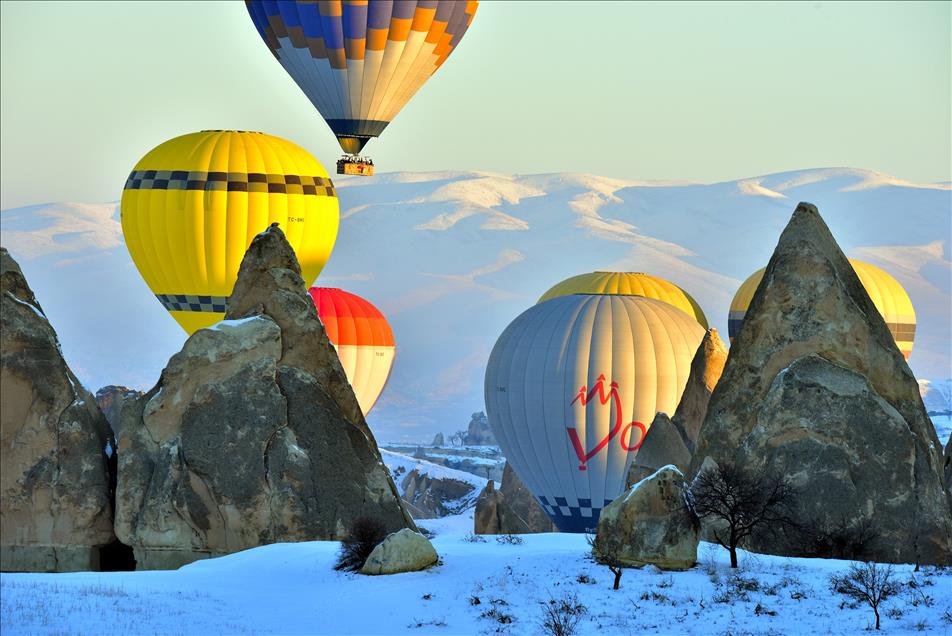Kapadokya'da kış büyülüyor