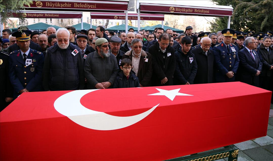 Şehitlerimizi uğurluyoruz