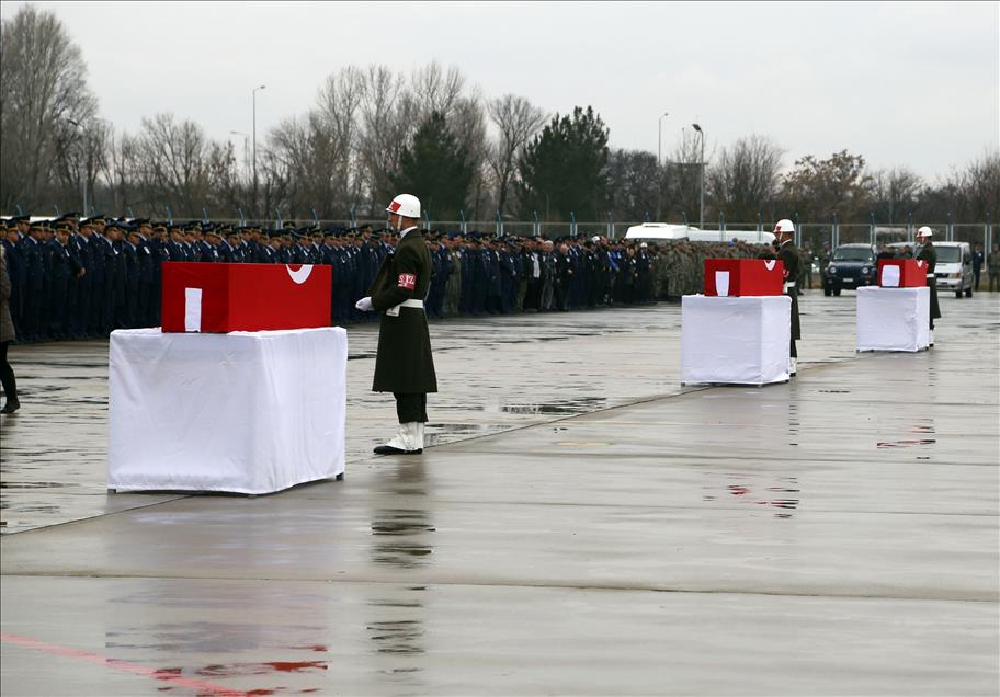 Şehitlerimizi uğurluyoruz