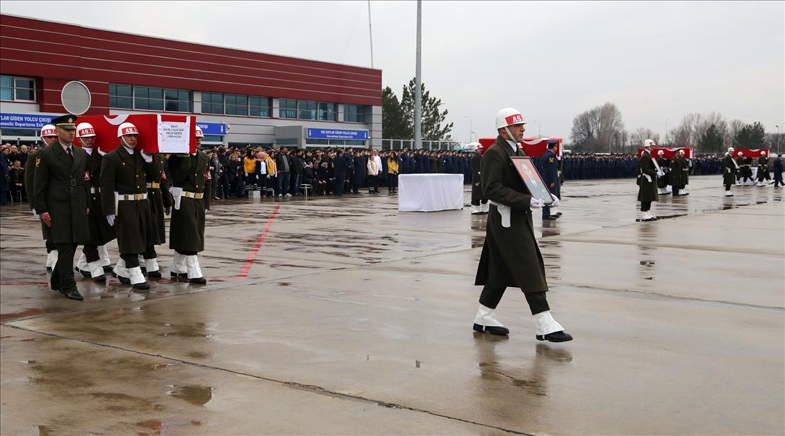 Şehitlerimizi uğurluyoruz