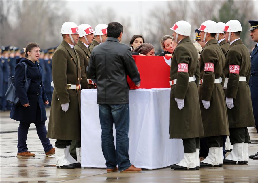 Şehitlerimizi uğurluyoruz