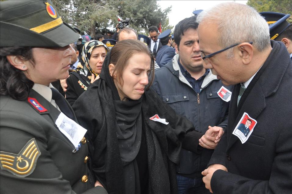 Şehitlerimizi uğurluyoruz