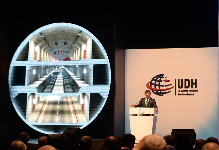 Başbakan Ahmet Davutoğlu