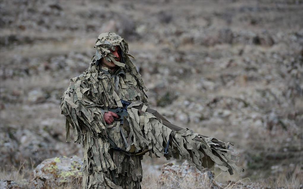 Parolaları "tek atışta imha"