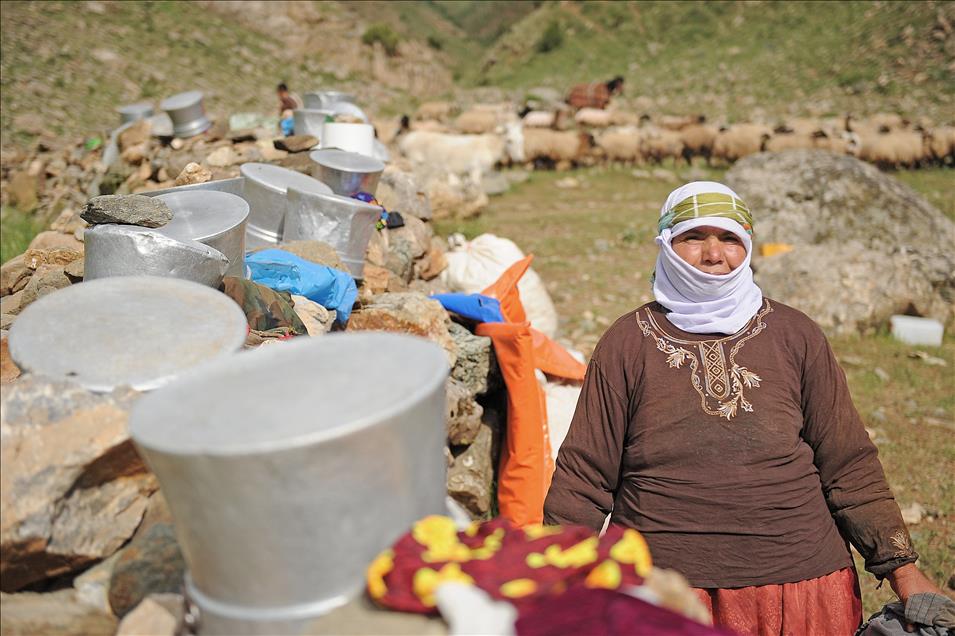 Doğu ve Güneydoğu'nun zor zanaatı kadın olmak