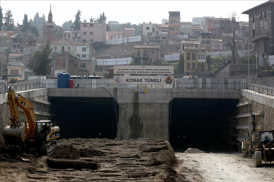Konak Tünelleri'nde sona doğru