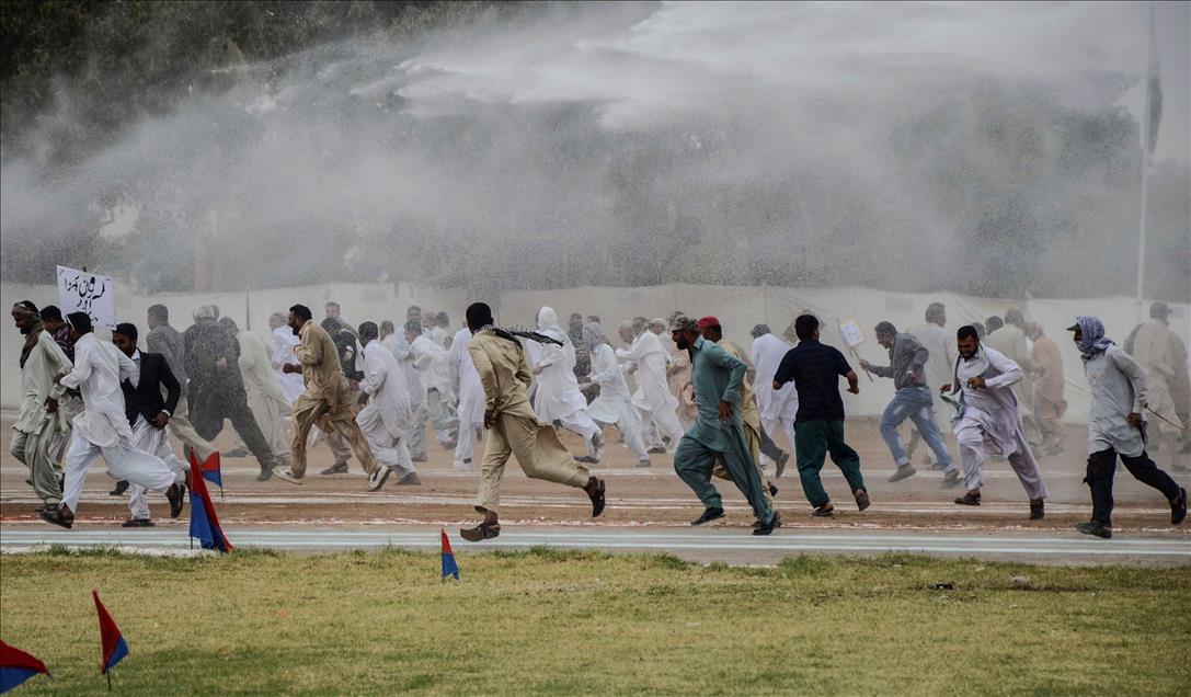 Graduation ceremony at police academy in Karachi