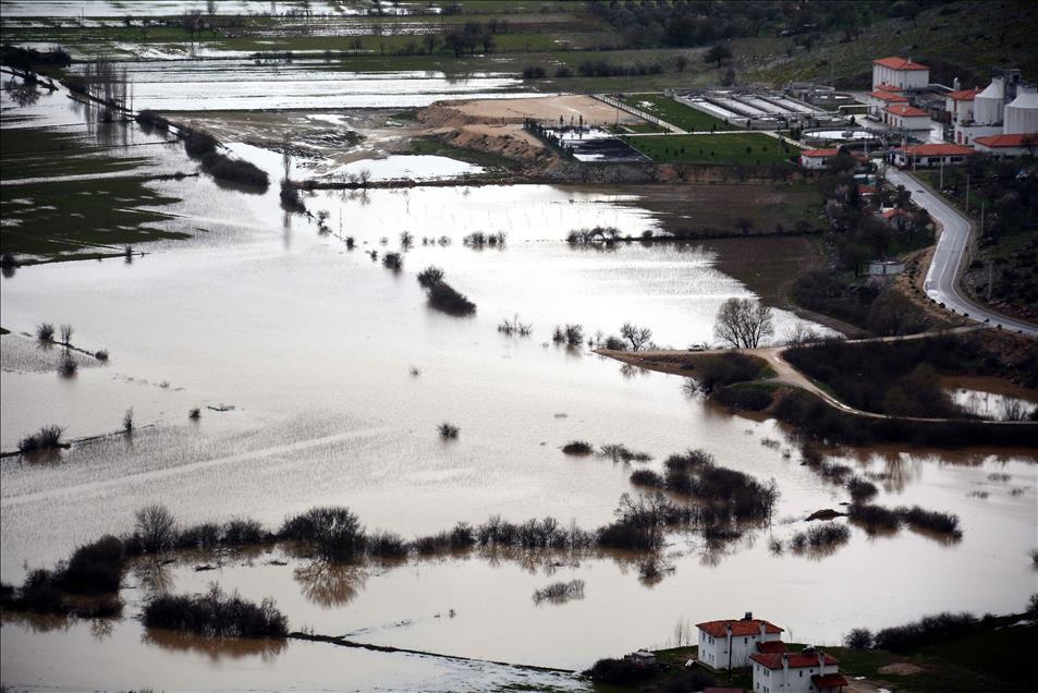Muğla'da sağanak etkili oluyor
