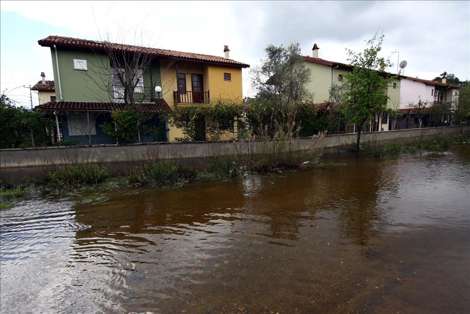 Muğla'da sağanak etkili oluyor