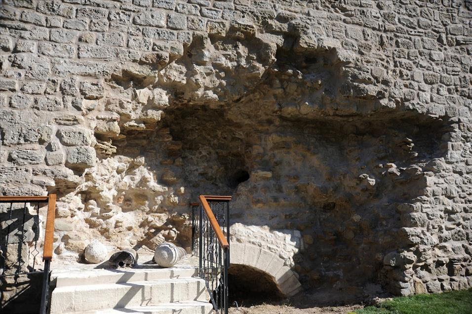 550 yıllık kaleye zaferin 100'üncü yılında restorasyon