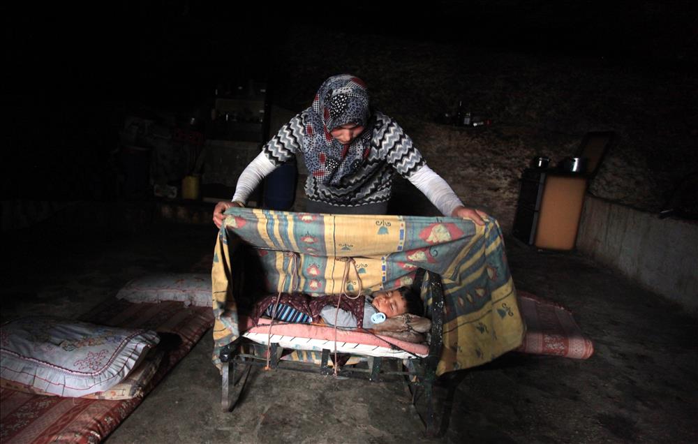 İsrail işgaline karşı koymak için "mağarada" yaşıyorlar