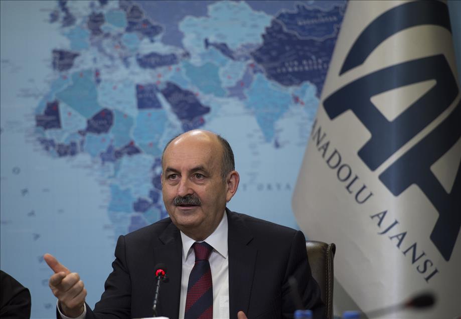 Sağlık Bakanı Mehmet Müezzinoğlu, AA Editör Masası'nda