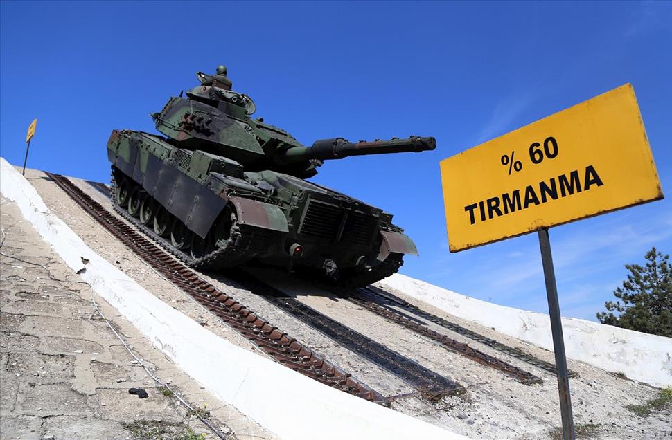 TSK'nın "engel tanımayan" tankları