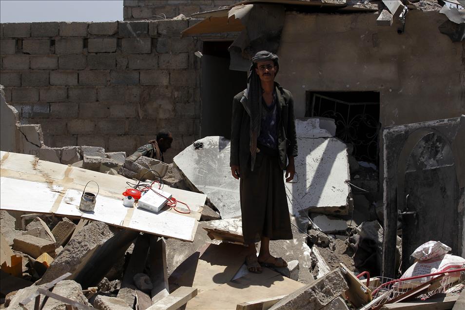 Buildings collapsed after Saudi-led coalition'Decisive Storm' operation in Yemen